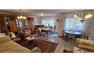 Wohnung kaufen in 74172 Neckarsulm, Aus 2 mach 1: 4,5 Zimmerwohnung mit Balkon & Terrasse