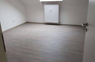 Wohnung kaufen in 67677 Enkenbach-Alsenborn, 2 ZKB/Dachgeschoss/Kellerraum, Enkenbach in kleinerer Wohneinheit