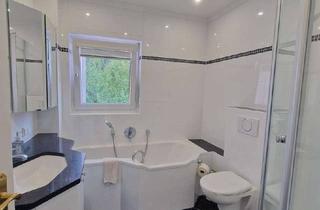 Wohnung kaufen in 61440 Oberursel (Taunus), Provisionsfrei & Renoviert: 4-Zimmer-Wohnung mit Gemeinschaftsgarten, Balkon und Wintergarten