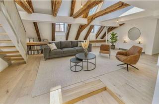 Wohnung kaufen in Engelburgergasse 17, 93047 Innenstadt, *** TOP-Preis! - Einzigartige DG-Wohnung - über 2 Ebenen - Denkmalimmobilie***