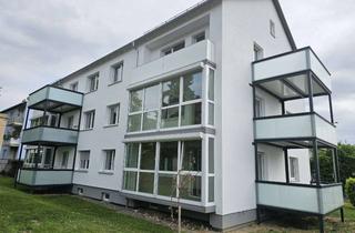 Wohnung kaufen in 86368 Gersthofen, Gartenwohnung *Provisionsfrei* 2 ZKB EG + großer Balkon + ca. 105 m² Garten