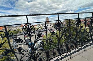 Wohnung kaufen in Am Markt, 36251 Bad Hersfeld, Stilvoll wohnen über den Dächern von Bad Hersfeld * Erstbezug * Balkon * neue EBK * kernsaniert *