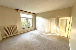 Wohnung kaufen in 63225 Langen, 3-Zimmer-Eigentumswohnung in ruhiger Lage mit Garten in Bahnhofsnähe