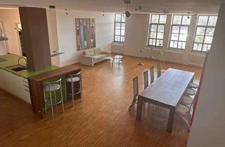 Penthouse kaufen in 86199 Göggingen, Traumhafte Penthouse-Loft mit Blick über Augsburg in Toplage von Göggingen