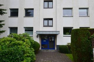 Wohnung kaufen in 40667 Meerbusch, Modernisierte Drei- Raum- Wohnung im Dachgeschoss | Aufzug | Blick ins Grüne