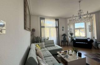 Wohnung kaufen in 70376 Bad Cannstatt, 4-Zi.-Whg., 3. OG, Altbau, 2 x Balkon, 1x Veranda verglast, TOLLER ZUSTAND, kein Denkmalschutz