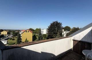 Wohnung kaufen in 38302 Wolfenbüttel, Eigentumswohnung im Dachgeschoss mit Balkon in Wolfenbüttel