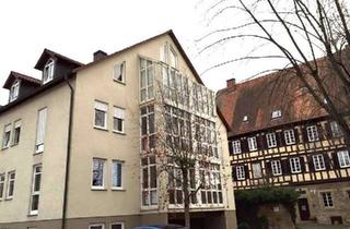 Wohnung kaufen in 74196 Neuenstadt, Helle 2-Zimmer-Dachgeschosswohnung mit Einbauküche, Stellplatz in zentraler Lage von Neuenstadt