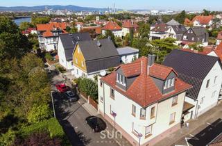 Wohnung kaufen in 65451 Kelsterbach, Wunderbarer 4,5-Zimmer-Familientraum am schönen Main