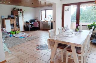 Wohnung kaufen in 79331 Teningen, Helle 3,5-Zimmer-Wohnung mit EBK in Köndringen