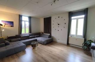 Wohnung kaufen in Kernerstraße 30, 75323 Bad Wildbad, Großzügige 4 bis 5-Zimmer-Wohnung (ca. 142 m²) mit Kurpark- und Enz-Blick – 1. OG