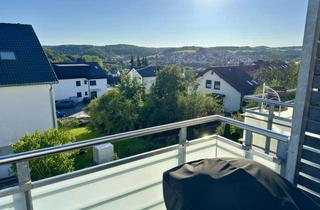 Wohnung kaufen in 71120 Grafenau, Stilvolle 2-Zimmer-Wohnung (2019) mit traumhafter Aussicht vom Südbalkon, Carport, Gartenmitnutzung