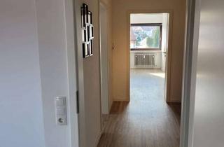 Wohnung kaufen in Am Kreuzhof, 67304 Eisenberg, Stilvolle, modernisierte 2-Zimmer-DG-Wohnung mit Balkon und EBK in Eisenberg (Pfalz)