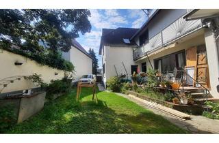 Wohnung kaufen in Obergasse 13, 65428 Rüsselsheim, Charmante Altbauwohnung in Königstädten (historischem Ortskern) im Zweifamilienhaus mit Garten