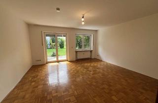 Wohnung kaufen in 85652 Pliening, Ansprechende und gepflegte 2-Zimmer-EG-Wohnung und EBK in Pliening