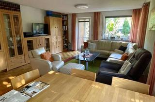 Wohnung kaufen in 70825 Korntal-Münchingen, Willkommen zuhause! Stilvolle 3,5-Zimmer-Wohnung mit Balkon, Garten, großem Hobbyraum und Garage