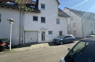 Wohnung kaufen in Querstraße, 71083 Herrenberg, Maisonette Wohnung; Haus im Haus für die ganze Familie; keine Maklerkosten; kein Hausgeld