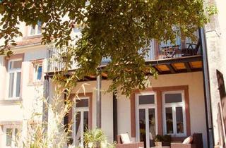 Wohnung kaufen in 67269 Grünstadt, Jugendstil EG Wohnung mit Stuck, grosser Terrasse und eigenem Garten