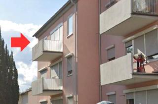 Wohnung kaufen in 90522 Oberasbach, Exklusive, modernisierte 2-Zimmer-Wohnung mit Balkon in Oberasbach