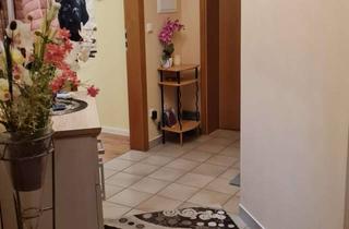 Wohnung kaufen in 91056 Dechsendorf, Exklusive 2-Zimmer-Erdgeschosswohnung mit Terasse und Hobbyraum