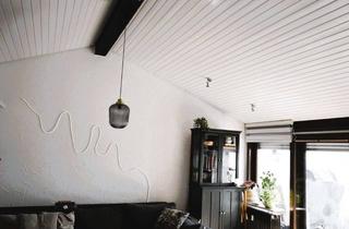 Wohnung kaufen in 73265 Dettingen, Geniale Maisonettewohnung in ruhiger Lage mit 2 Dachbalkonen !