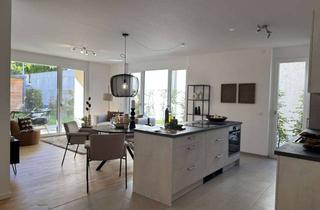 Wohnung kaufen in Alter Schulweg 3/1, 75378 Bad Liebenzell, Traumhafte 4-Zimmer Wohnung mit Terrasse und Garten – Wohnen im Einklang mit Komfort und Natur!