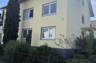 Wohnung kaufen in 63526 Erlensee, 4-Zimmer-ETW m. Garage u. 45 m² Terrasse kleine Wohneinheit m. 3 Wohnungen