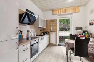 Wohnung kaufen in 46145 Sterkrade-Mitte, Zeitlose Eleganz im Altbau – inklusive Garten und flexibler Nutzung