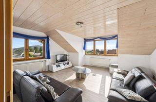 Wohnung kaufen in 78247 Hilzingen, Lichtdurchflutete 4,5-Zimmer-Dachgeschosswohnung mit Balkon & Garage in Hilzingen