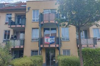 Wohnung kaufen in 16761 Hennigsdorf, 3 Zi.-Eigentumswohnung im Erdgeschoss mit Tiefgaragenstellplatz und Gartenanteil - 686llplatz - 686