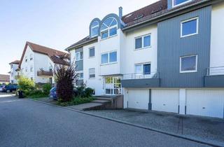 Wohnung kaufen in 89150 Laichingen, Ruhig und dennoch zentral - 2,5-Zimmer Dachgeschosswohnung für Singles oder Paare