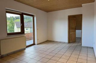 Wohnung kaufen in 71263 Weil der Stadt, Charmante 2-Zi.-Dachgeschosswohnung mit Sonnenbalkon und Carport – Ruhiger Wohnkomfort in Merklingen