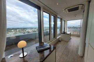 Wohnung kaufen in Helene-Mayer-Ring, 80809 Milbertshofen-Am Hart, Über den Dächern von München | Eine einmalige Gelegenheit | Ihr Penthaus mit Blick über die Stadt