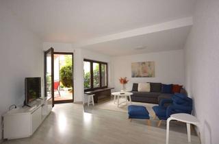 Wohnung kaufen in Ulmenstraße 26/1, 71088 Holzgerlingen, 3 Zimmer im Mediteranen Stil mit Terrasse und Einzelgarage