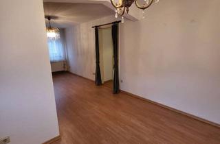Wohnung kaufen in 97980 Bad Mergentheim, **Zentrale 4-Zimmer bzw. 3-Zimmerwhg. mit Balkon, Stellplatz & Keller - fußläufig Stadtmitte**