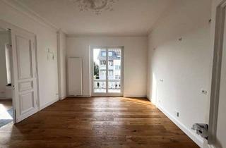Wohnung mieten in Rosenstraße 36, 40882 Ratingen, großzügige 2-Zimmer-Wohnung im hochwertig sanierten Altbau mit traumhaften Bad und Balkon
