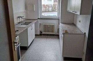 Wohnung mieten in Talweg 19, 29229 Celle, Renovierungsbedürftige 4-Zimmer Wohnung