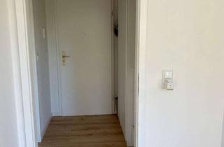 Wohnung mieten in Marktplatz, 76337 Waldbronn, Moderne, helle 2-Zimmer-Wohnung in exklusiver Lage am Rathausmarkt mit Balkon und EBK in Waldbronn