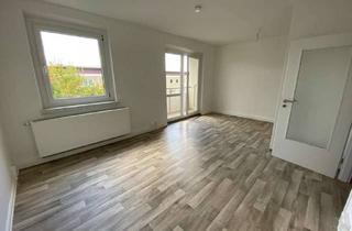 Wohnung mieten in Am Himmelreich 74, 98527 Suhl, Platz da! – Ihre neue 3-Raum-Wohnung mit Balkon