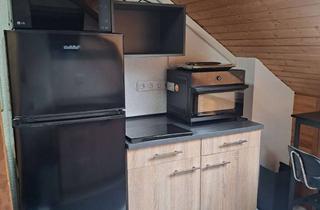 Wohnung mieten in 97490 Poppenhausen, Schickes 1-Zimmer DG-Apartment, vollmöbliert, neu renoviert und klimatisiert