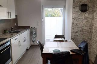 Wohnung mieten in Reeserstraße 51, 46459 Rees, IMMOKONZEPT-NIEDERRHEIN: Erdgeschoss--eigener Garten/Rasen--Terrasse--nur 3 Wohneinheiten usw..