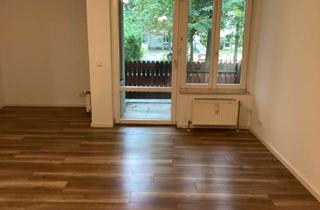 Wohnung mieten in Achillesstraße 82, 13125 Karow, Barrierearme 2 Zimmer mit kleiner Terrasse ab sofort zu vermieten!