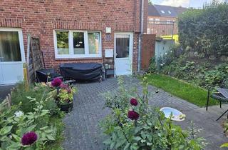 Wohnung mieten in Hasselkamp, 24119 Kronshagen, 2 - Zimmer Maisonettewohnung mit Garten in Kronshagen
