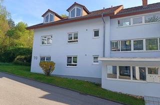 Wohnung mieten in Lohrtalweg 68-70, 74821 Mosbach, Attraktive 3-Zimmer-Dachgeschoss in Zentrumsnaher lage mit Balkon in Mosbach