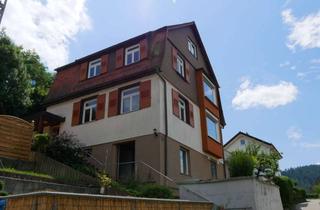Wohnung mieten in Amselstr. 27, 78713 Schramberg, Schöne renovierte EG-Altbauwohnung mit Balkon und Gartenanteil in Toplage in Schramberg