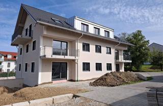 Wohnung mieten in Am Moosrain 7c, 85445 Oberding, Wunderschöne 4-Zimmerwohnung mit Garten oder Balkon in Oberding