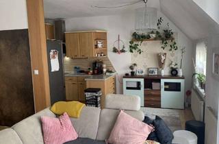 Wohnung mieten in Burgstraße 23, 95463 Bindlach, Geschmackvolle, vollständig renovierte 1,5-Zimmer-Wohnung mit Balkon und Einbauküche in Bindlach