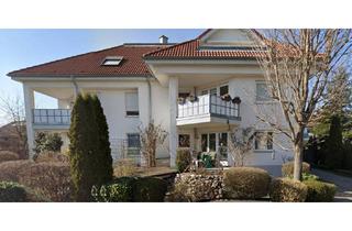 Wohnung mieten in Kirchberger Straße, 89233 Neu-Ulm, Stilvolle, sanierte 3-Raum-Dachgeschosswohnung mit geh. Innenausstattung mit Balkon in Gerlenhofen