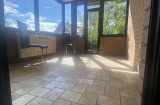 Wohnung mieten in Baarstraße 180, 58636 Iserlohn, Ansprechender Chef- Bungalow-5-Zimmer-EG- Eig. Eingang-Kamin-Terrasse + geh. Ausstattung in Iserlohn