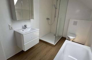 Wohnung mieten in Bahnhofstraße 74b, 32584 Löhne, Frisch sanierte 3 Zimmer mit Südbalkon